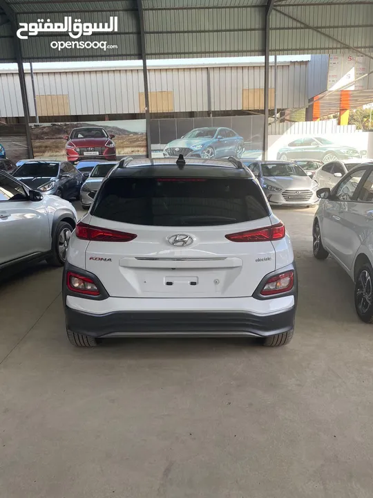 هونداي كونا كهربائيه بالكامل فل إضافات اعلى صنف غرفه ملونه مميزه جدا فحص كامل بمواصفات مميزه