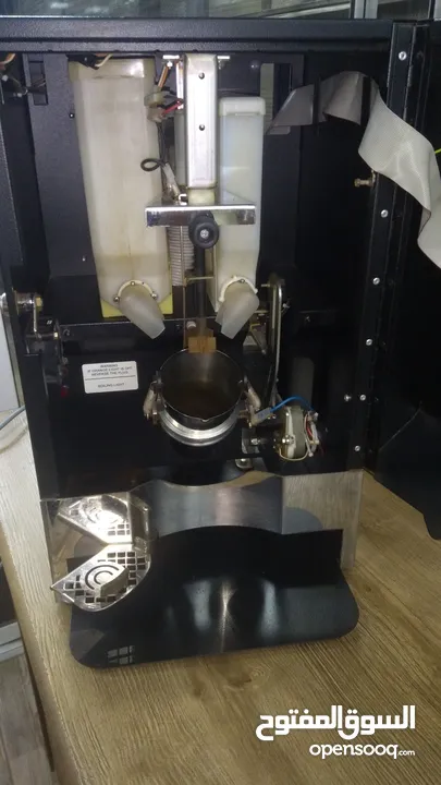 ماكينة قهوة ايطالية غلي بحال الجديد