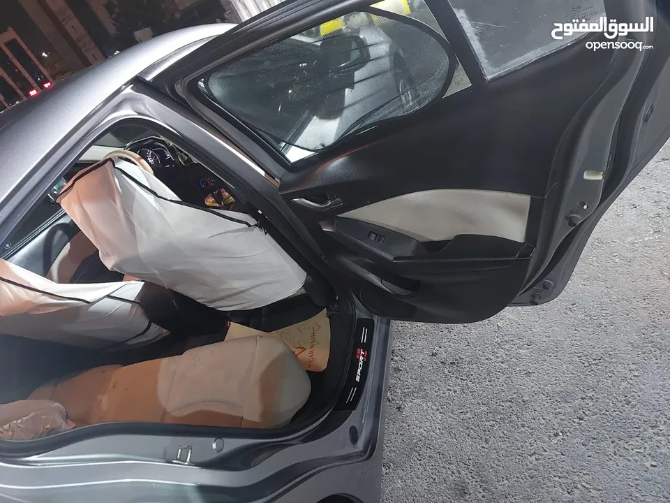 مازدا زووم 3 - 2015 - فحص كامل - ممشى قليل جداً - Mazda Zoom 3 - 2015