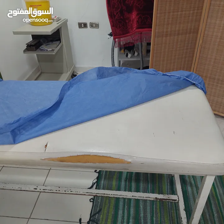 اجهزة طبية مستعملة للبيع