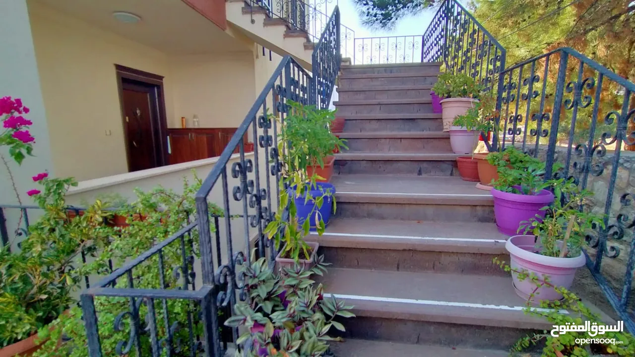 Panoramik deniz manzaralı satılık daire