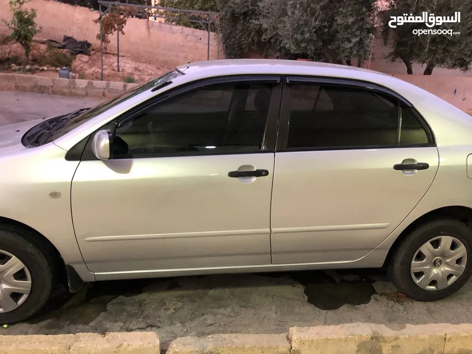 توتا كرولا بكمن للبيع