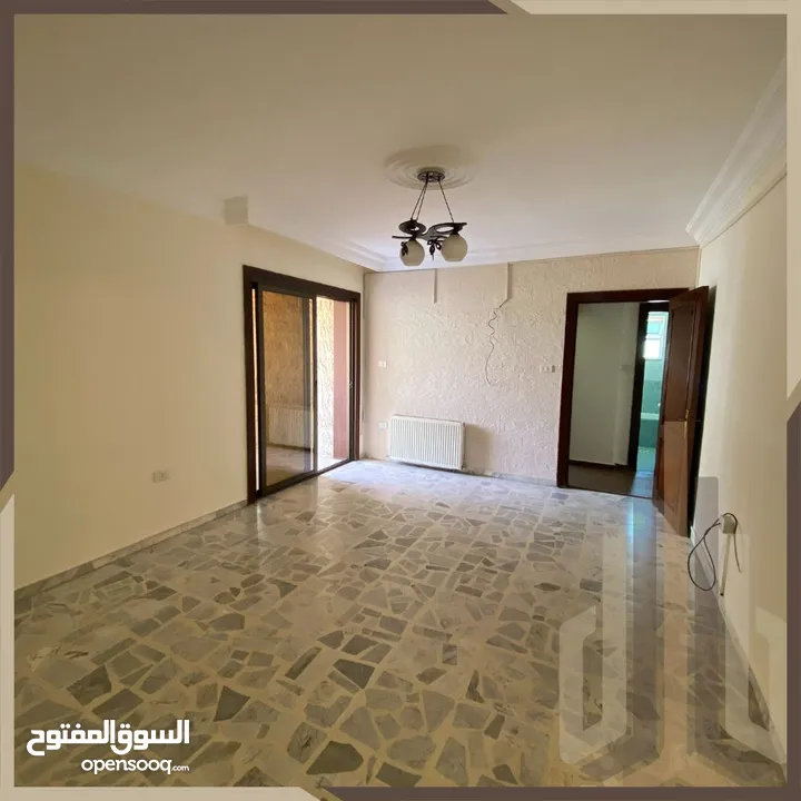 شقة طابق اول للبيع في الدوار السابع بالقرب من مسجد احد مساحة 175 م