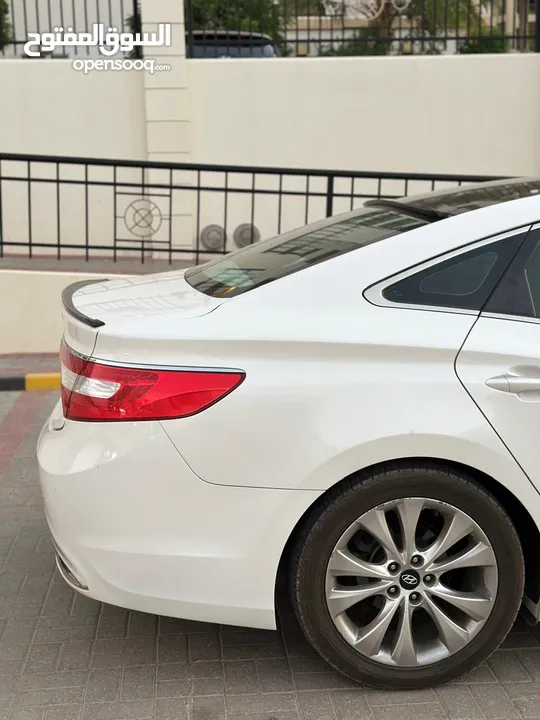 Hyundai Azera 2014- Urgent Sale!