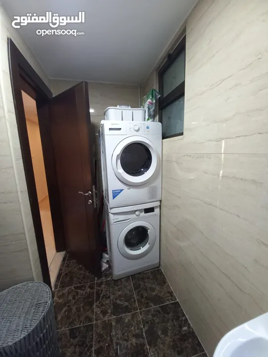 شقة مفروشة للايجار في عبدون  ( Property 38034 )-175072353