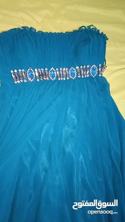 فساتين سهره للبيع جداد