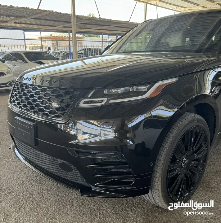 Land rover ran velar R Dynamic 2019 غير مكمركه