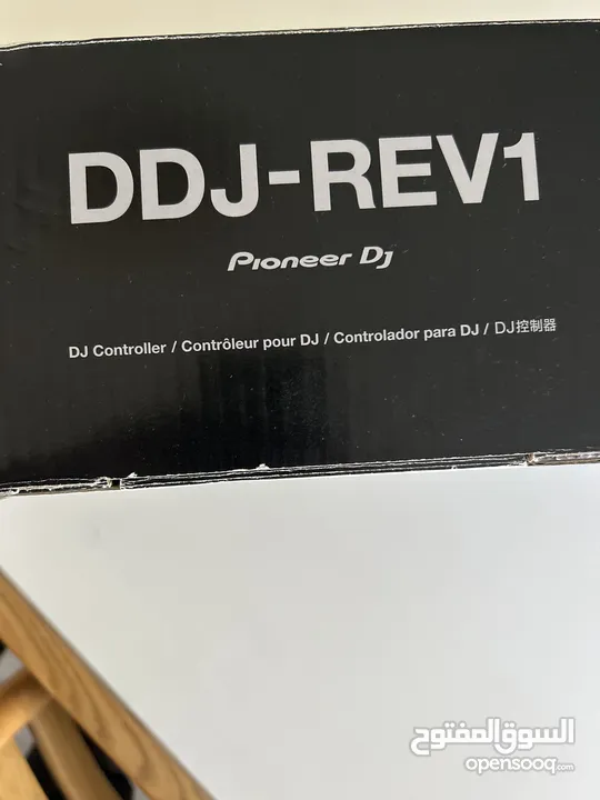 DDJ-REV1 pioneer Dj