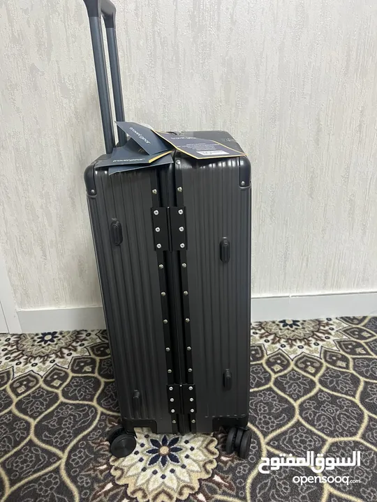 20-25KG Zipperless Luggage Suitcase