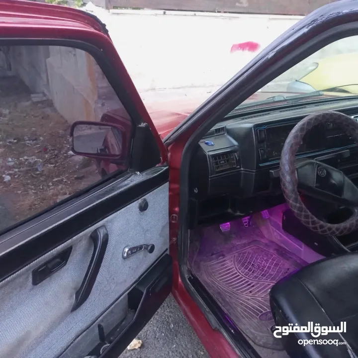 قلف موديل 88 للبيع لسيارة بصلاه عنبي