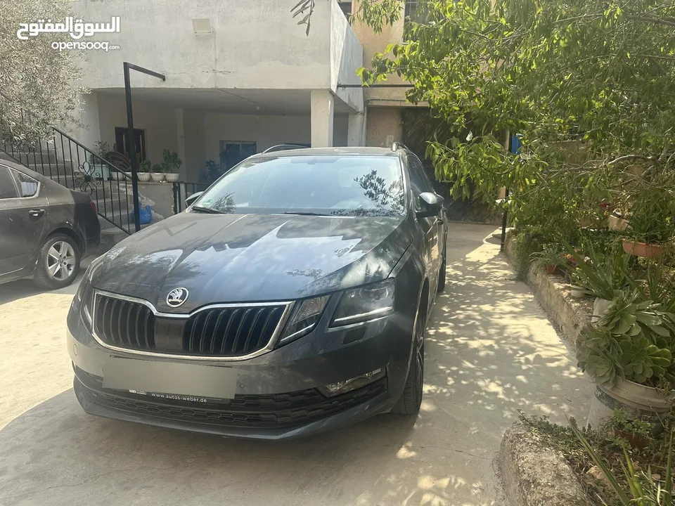 سكودا اوكتافيا 2021 برخصة 2020 عداد140 يد 1