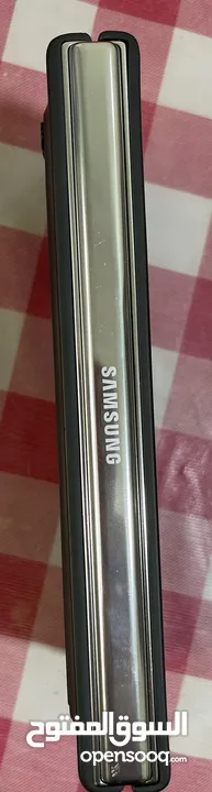 سامسونج جالاكسي فولد 5 Samsung  galaxy fold 5 white 5G excellent  condition With original case