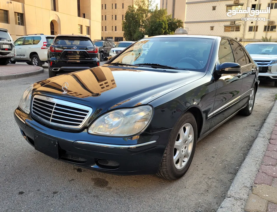 Mercedes benz  S500.  1999