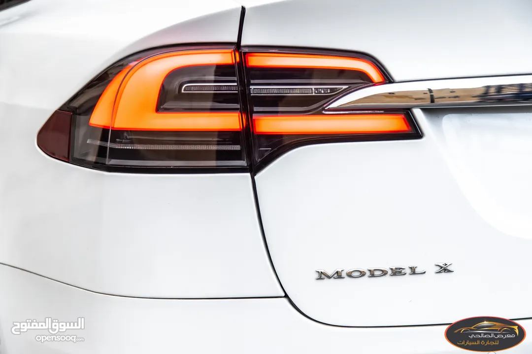 Tesla Model X 100D  2018  السيارة بحالة الوكالة