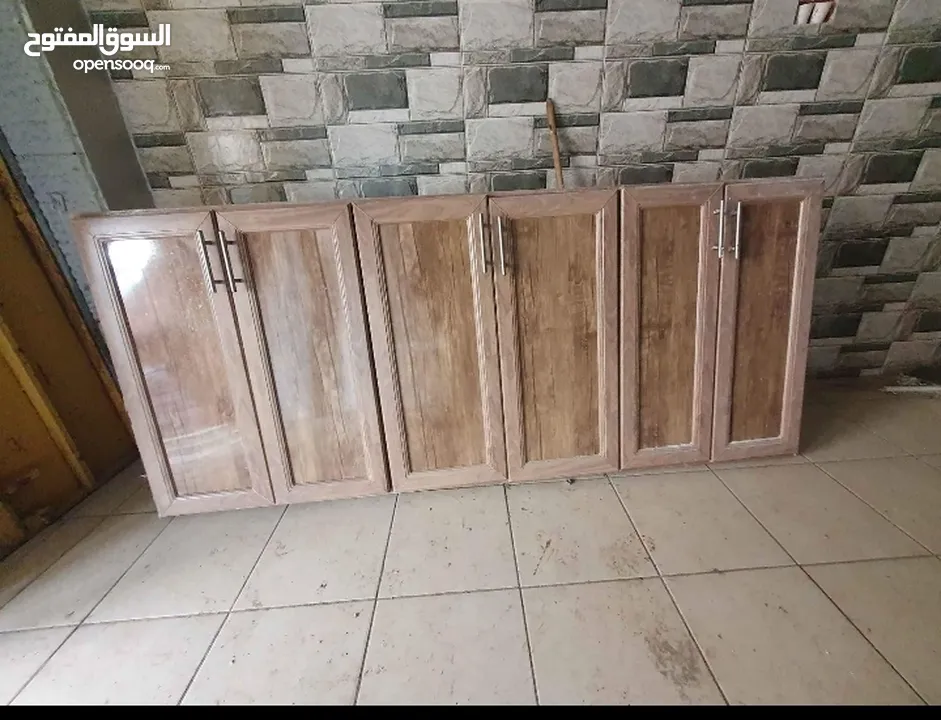عده مطعم نظيفه استخدام قليل