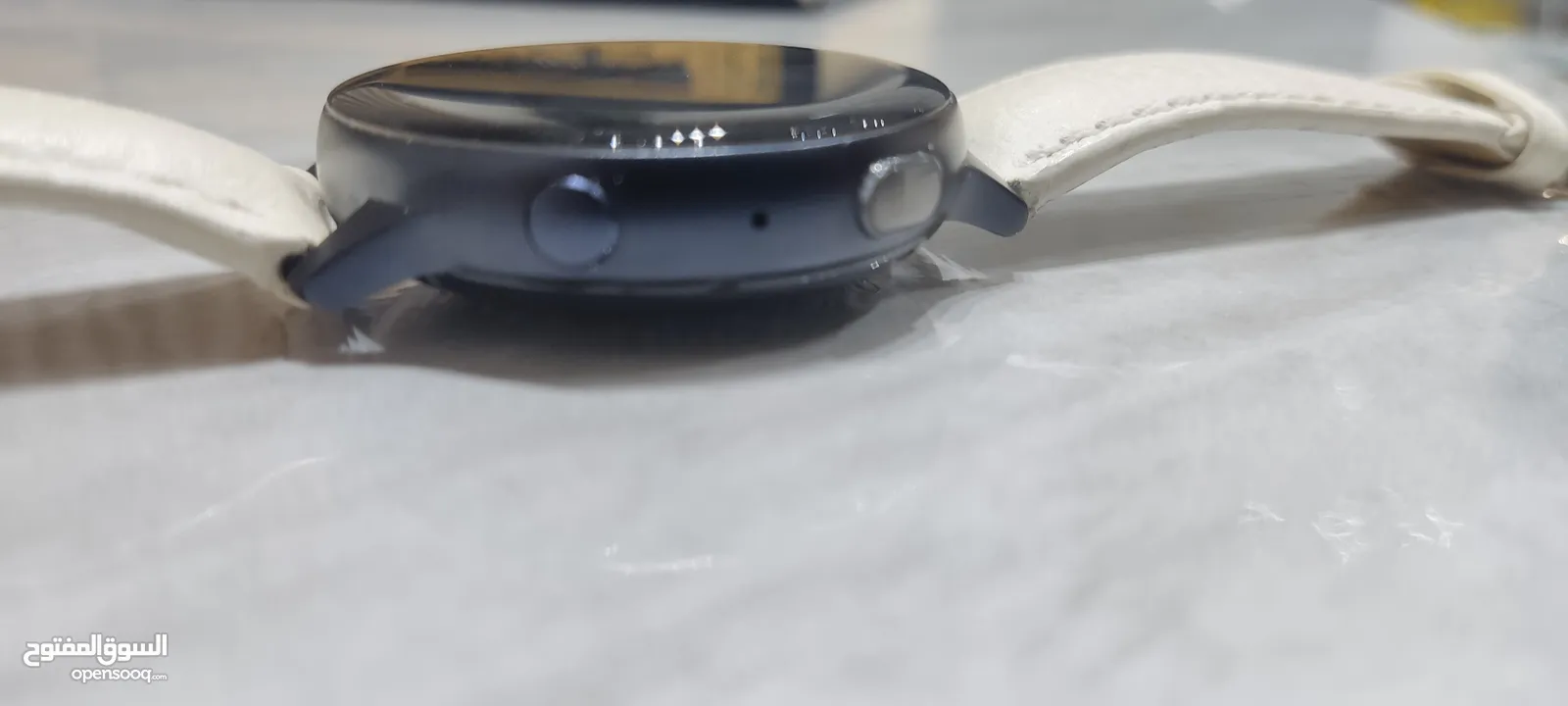 Samsung watch active 2   44mm وكالة بسعر حرق