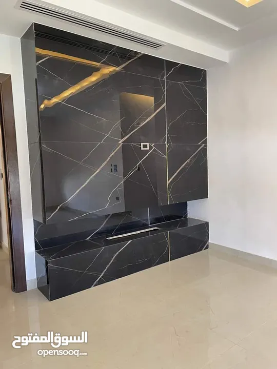 مساء الخير للجميع تركيب كافه انواع البلاط ورخام و سيراميك و البرسلان و صيانات عامه