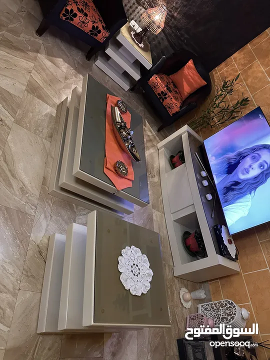 طاولات غرف جلوس