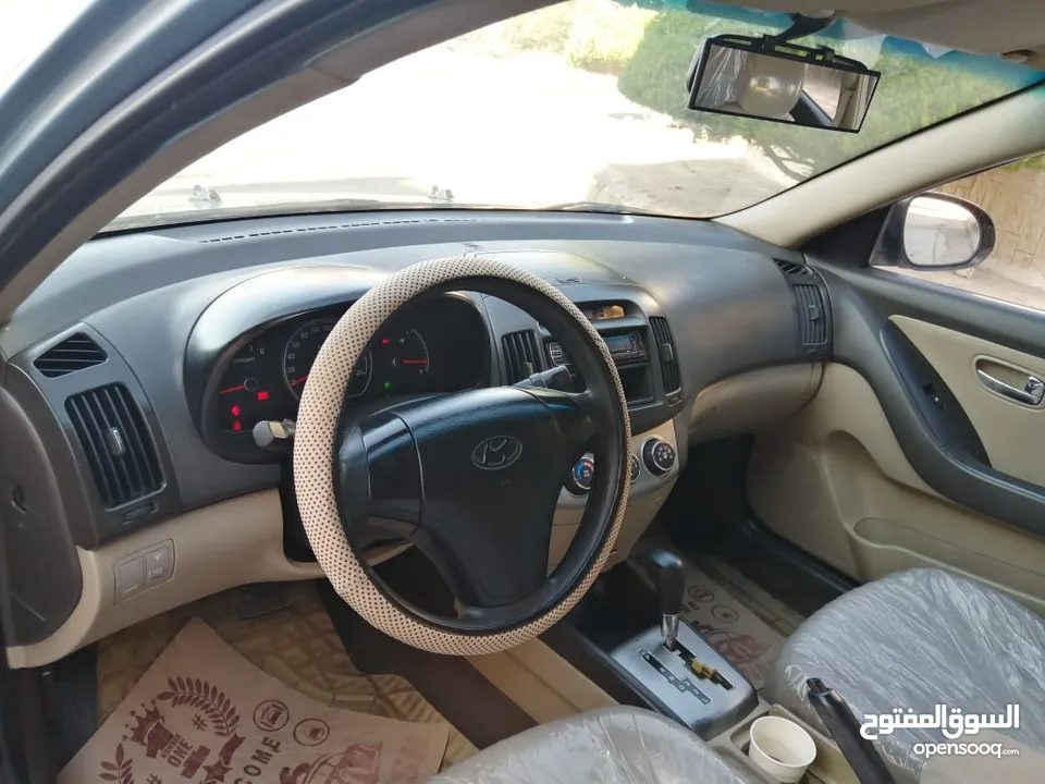 هونداي النترا HD اوتوماتيك 2011 توب نظافة بسعرررر مميززز محرك 1600cc لون ازرق سماوي