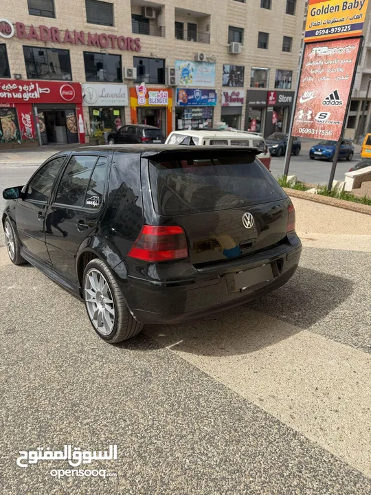 Golf mk4 موجوده برام الله 2002 بحاله ممتازه