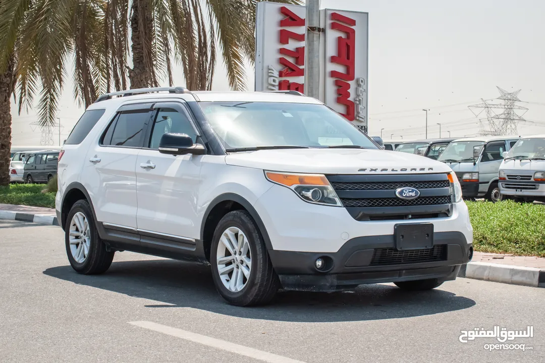 2013 - FORD EXPLORER - IMMACULATE CONDITION - ONLY 91,000 KM DONE