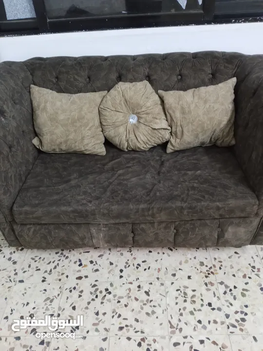 كنب مستعمل بحال الجديد