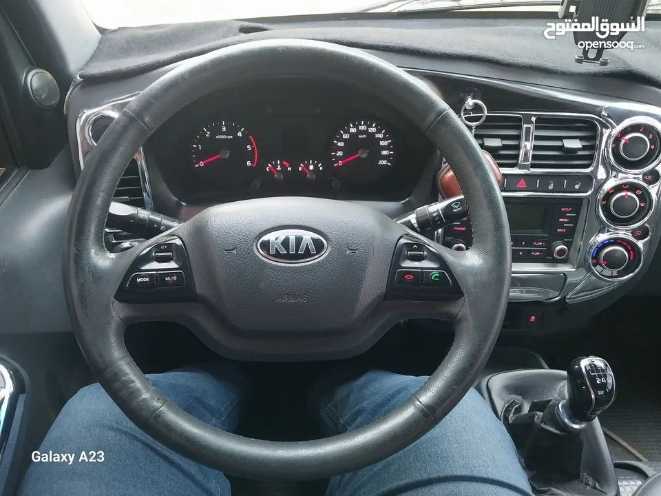 KIA BONGO 3