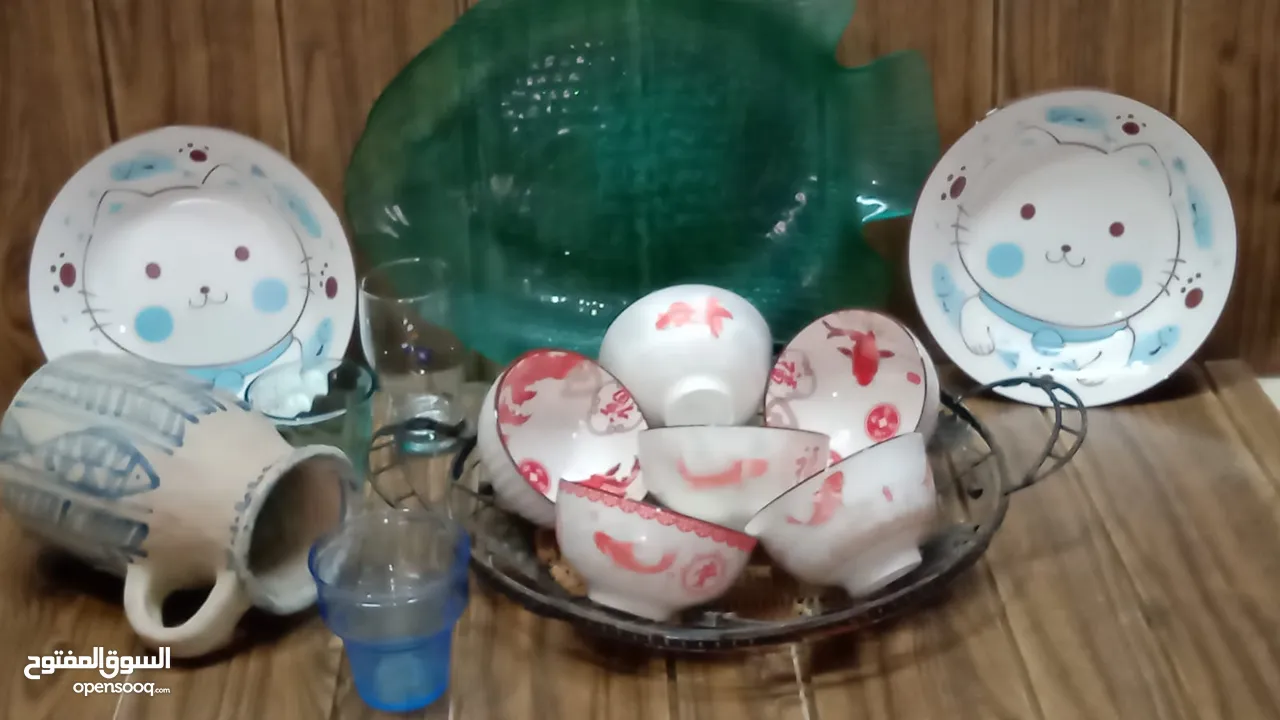 أطقم سفرة بورسلان ماركات عالمية .جديد. الوان متعددة وراقية