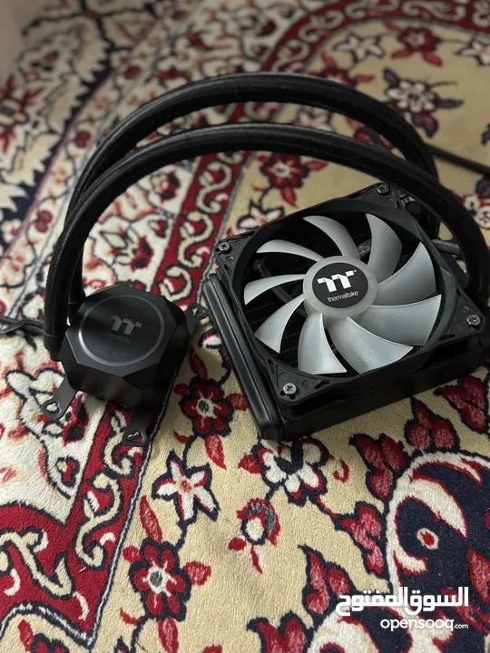 مبرد مائي للبدل على اس اس دي