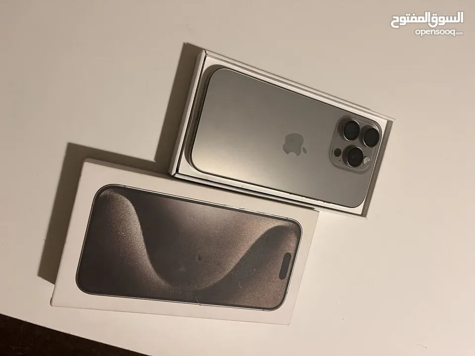 iPhone 15 pro شبه جديد