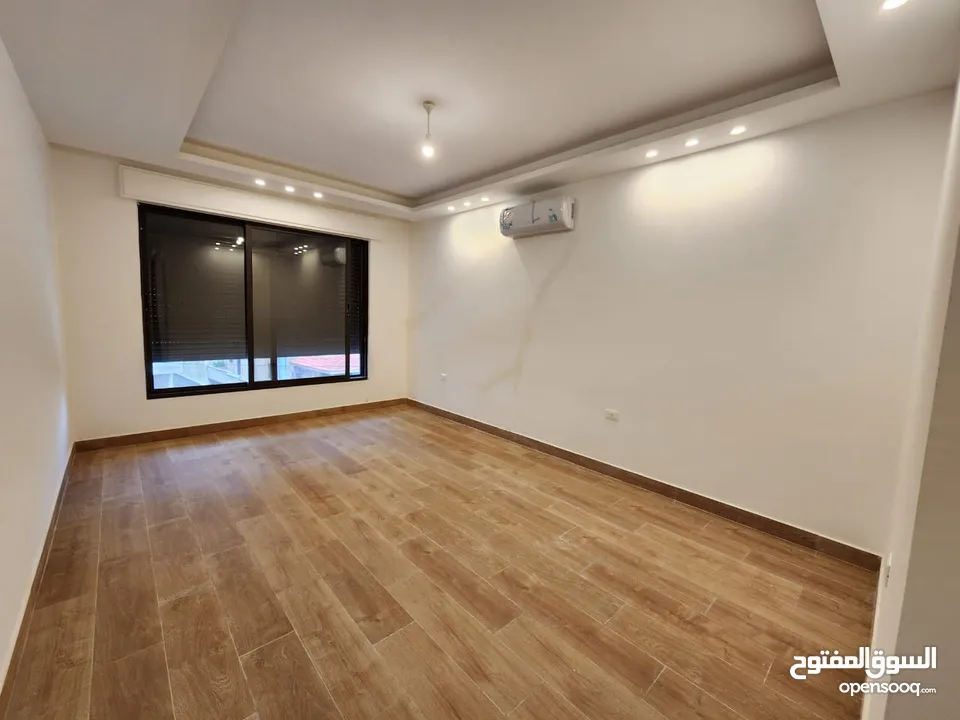 شقة نصف مفروشة للإيجار في عبدون - ref : 14583