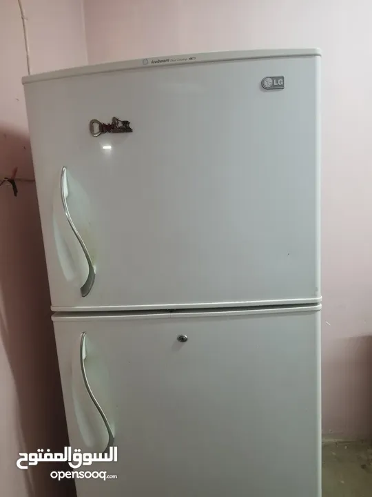 fridges is good condition LG company