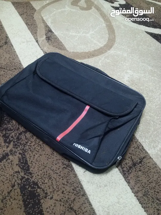 بحالة ممتازة جدا laptop Toshiba core i3