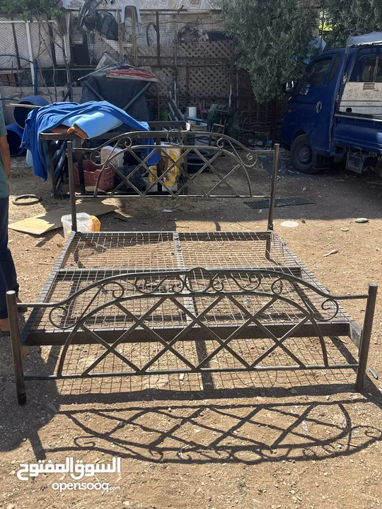 تحت حديد مجوز تفصيل حديد ثقيل تيوبات 4*8 دهان حراري