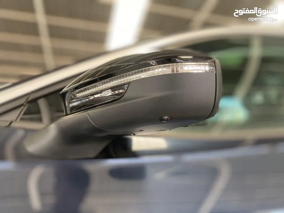‏Volkswagen ID 6 CROZZ PRO 2024 عداد زيرو  كفالة 6 سنوات بيانو بلاك للبيع بسعر مميز