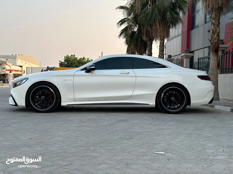 MARCEDS BENZ S63 COUPE 2015