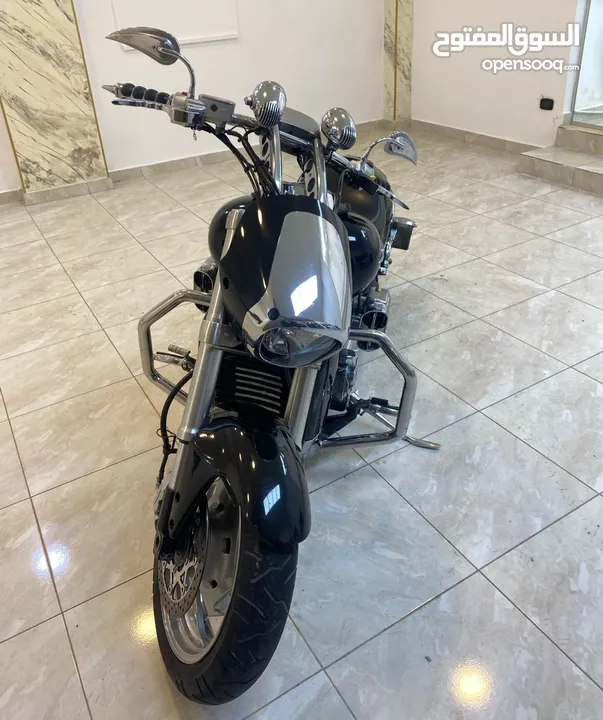 سوزوكي بوليفارد 1800 cc نوع m109r للبيع اوالبدل على سياره