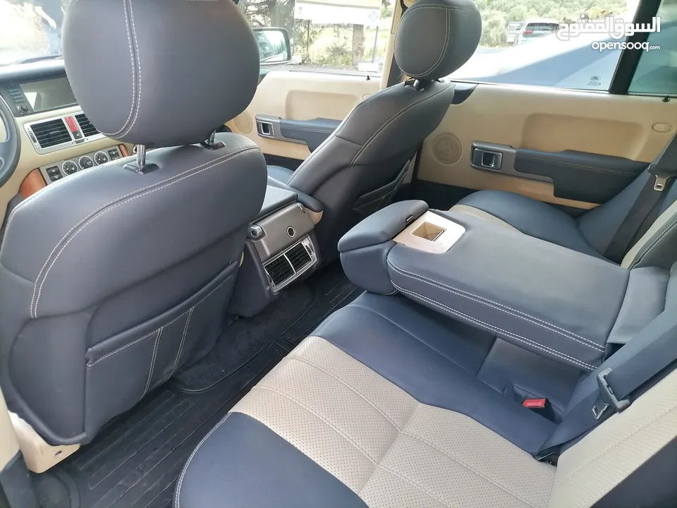 رنج روفر فوج Range Rover Vogue محول 2012 للبيع مع الرقم بسعر مغري