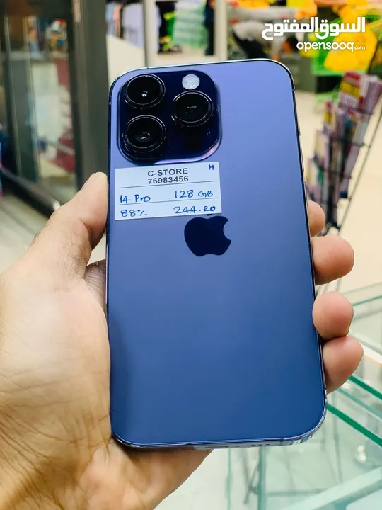 iPhone 14 Pro- 128 GB - Great and neat phone