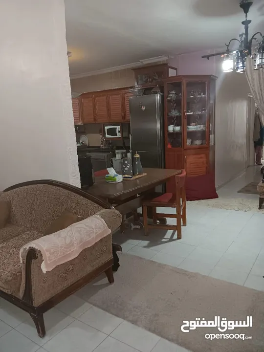 شقة بجبل طارق قرب دوار البقيع بسعر مغري