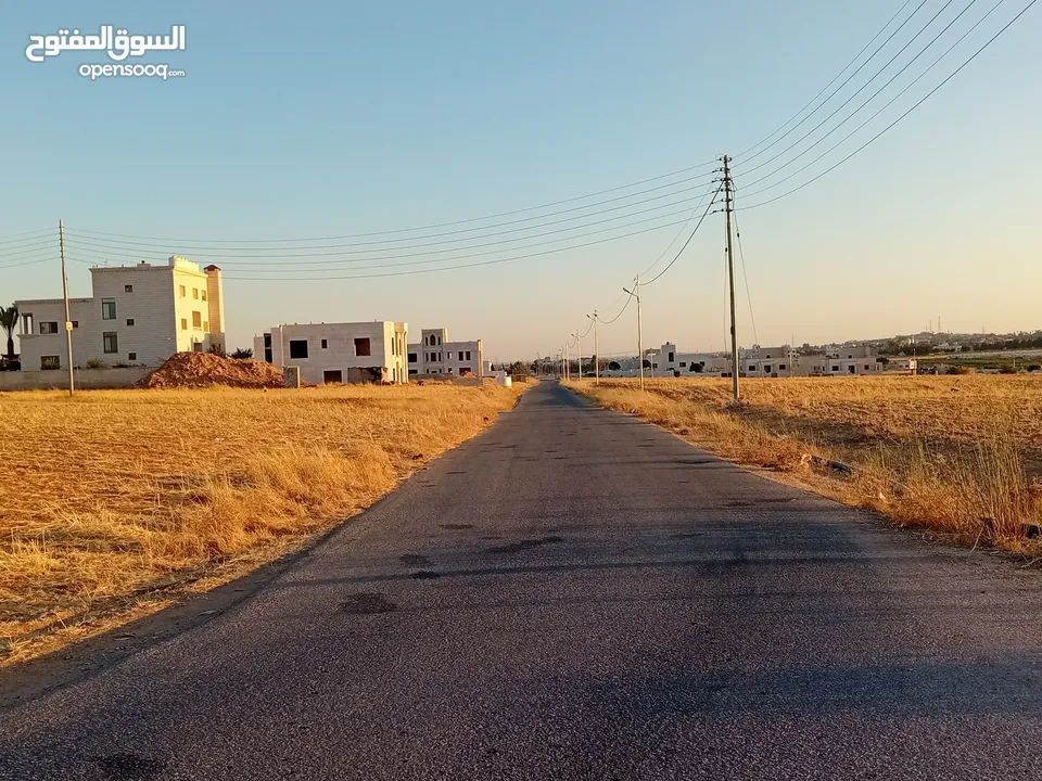 ارض للبيع في الطنيب