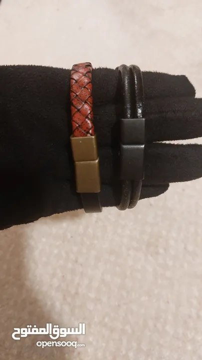 2 leather bracelets