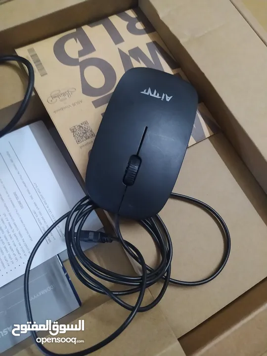 للجادين فقط لابتوب asus مستعمل خفيف للبيع