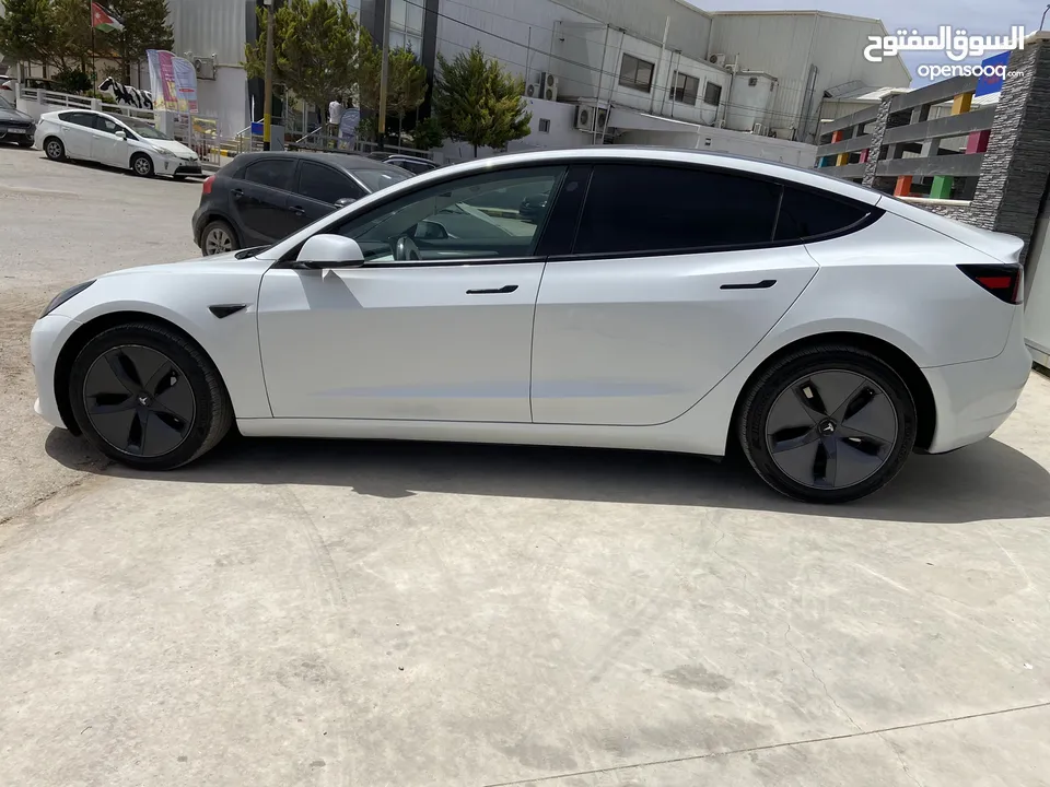 Tesla model 3 2023 stander plus