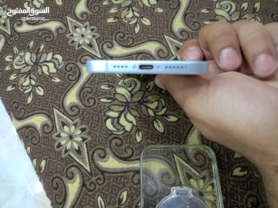ايفون 15بلص استعمال شهرين
