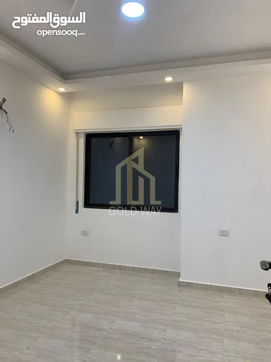 عمارة كاملة للبيع في أجمل مناطق الشميساني بالقرب من مستشفى التخصصي ومن المالك مباشرة/ ref 9494