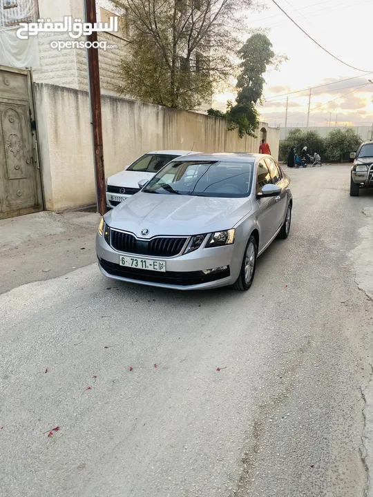اوكتافيا 2019 مطور 2000 ديزل اتماتيك برايفت  بحاله الوكالة فحص نخب