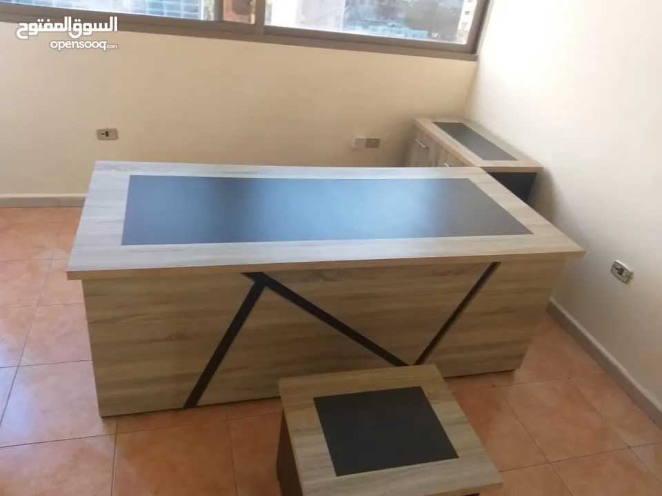 عامر الكوفحي للأثاث المكتبي تصنيع استيراد اربد شارع ايدون بجانب مدرسة ثانوية بنات إربد يوجد خدمة نقل