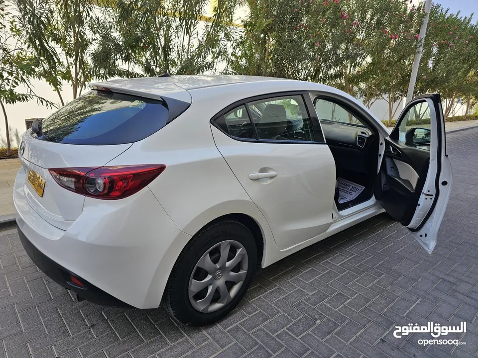 mazda 3 full auto 2015  clean  klm 190 oman