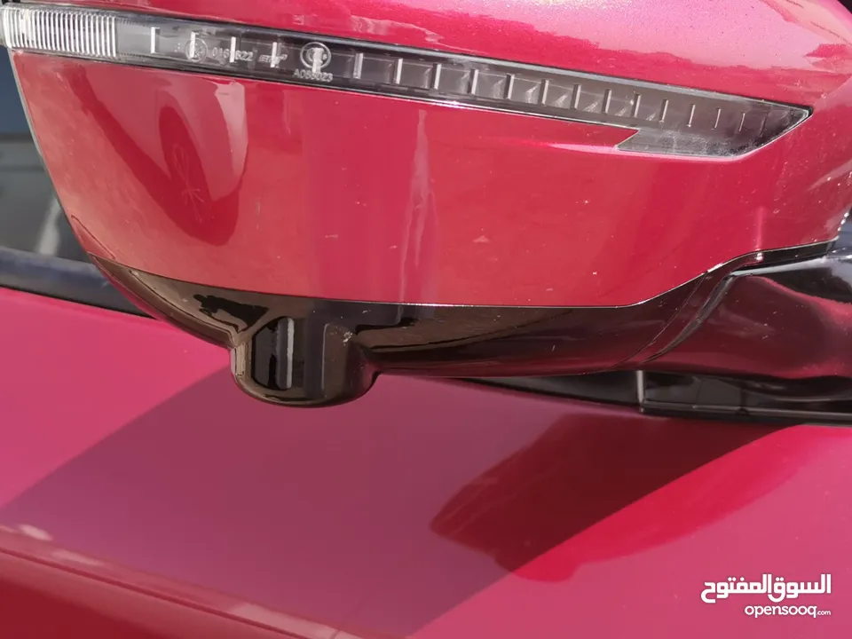 نيسان باثفندار SL بنوراما  بحاله ممتازه جدا موديل : 2018 رقم السيارة (1/2/3) : 1 اللون الخارجي :احمر
